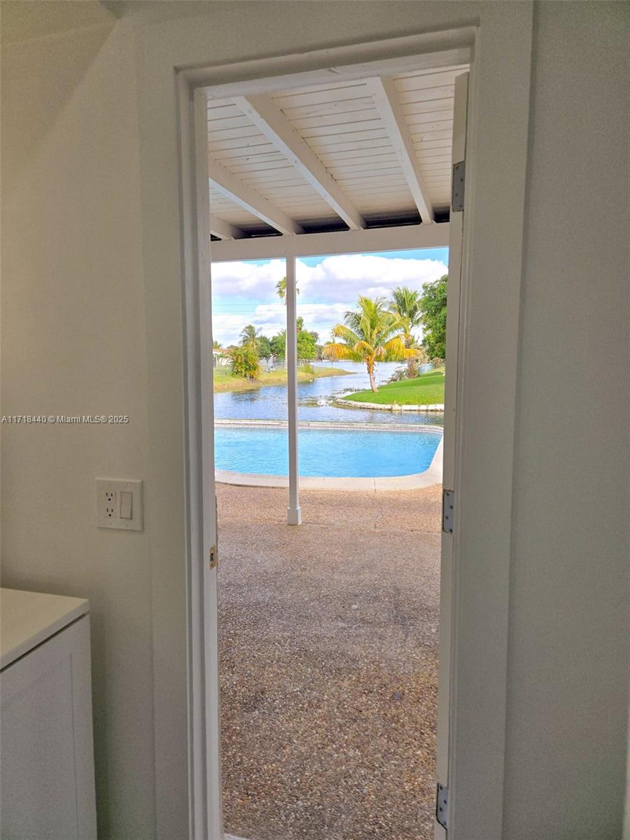 511 NW 93rd Ave