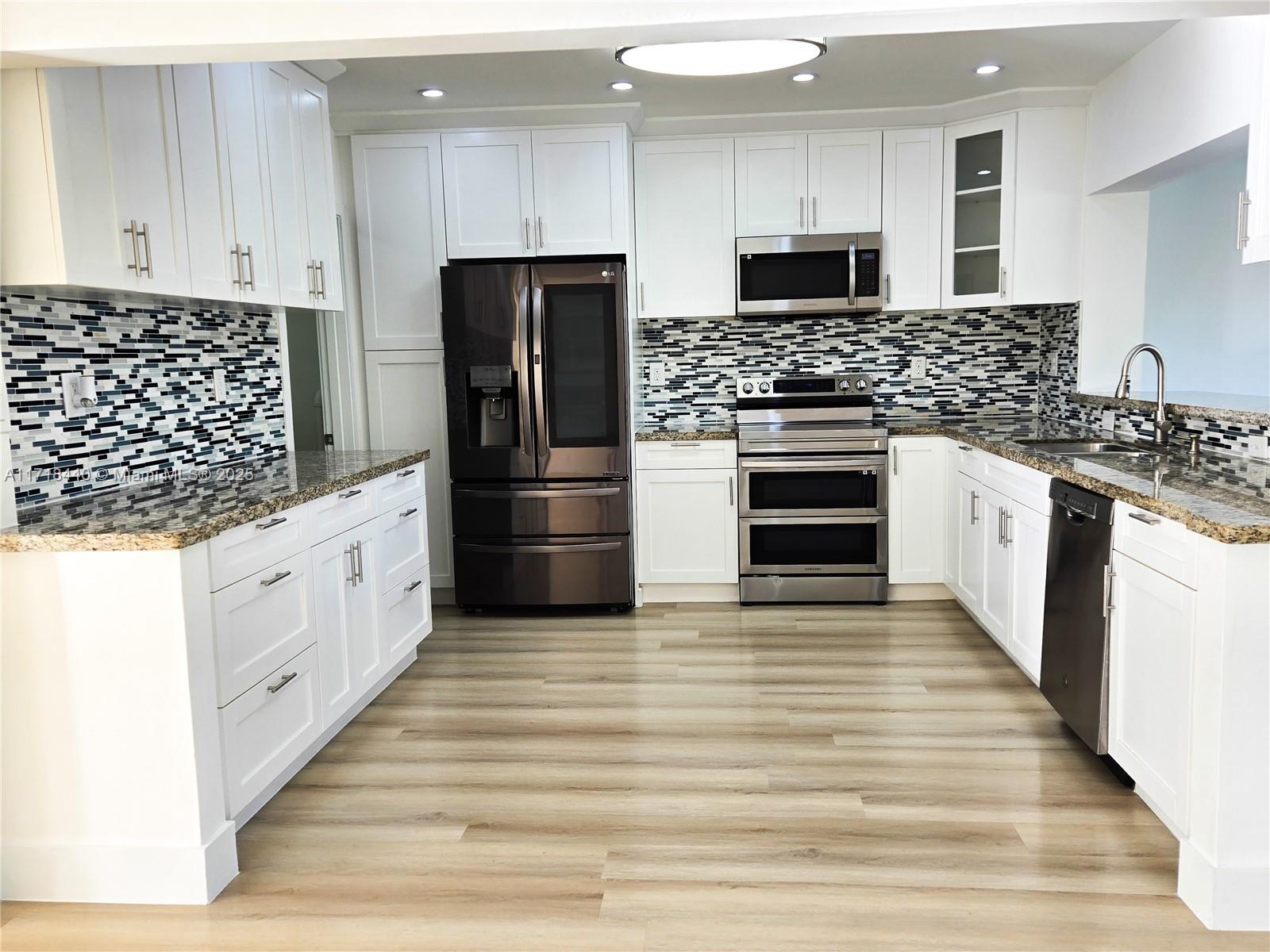 511 NW 93rd Ave