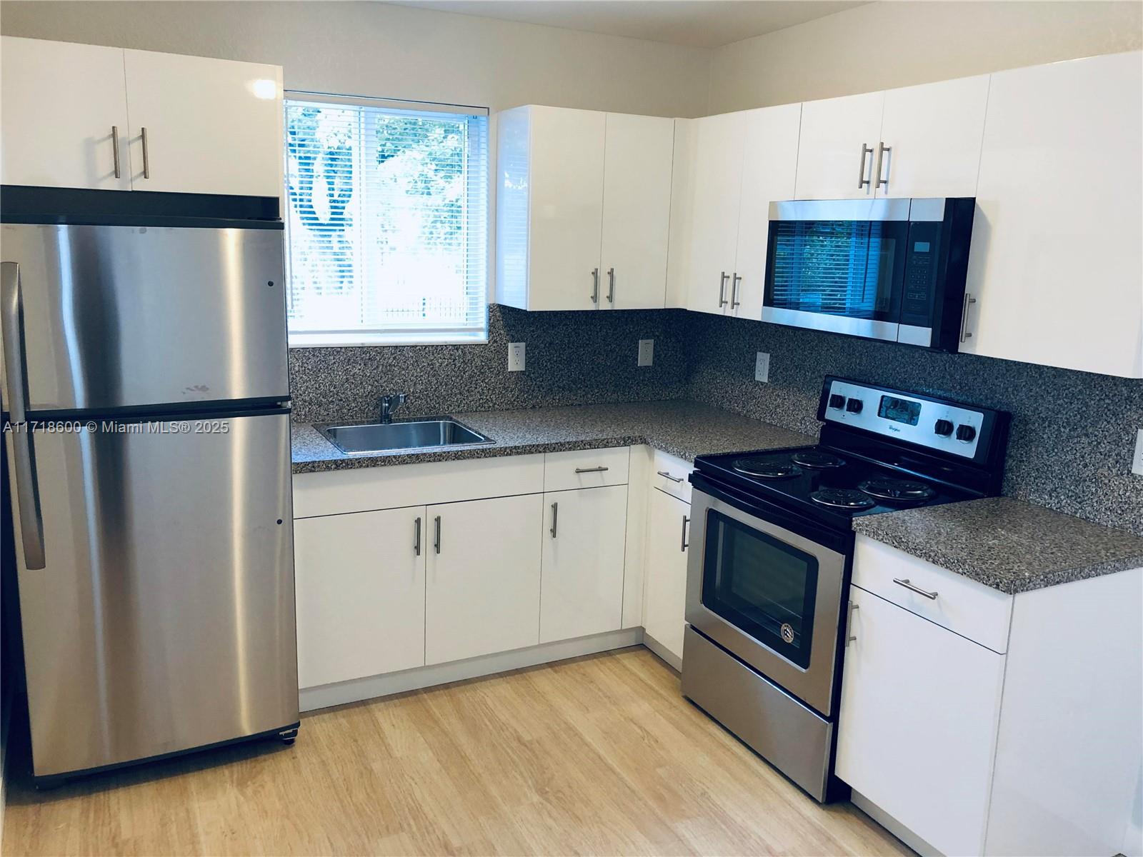 1737 NW 3rd Ave # 8