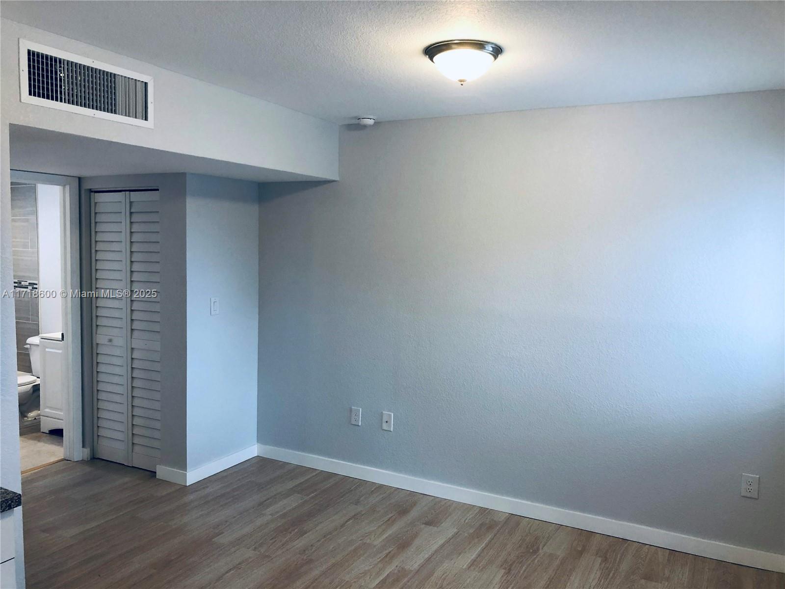 1737 NW 3rd Ave # 8