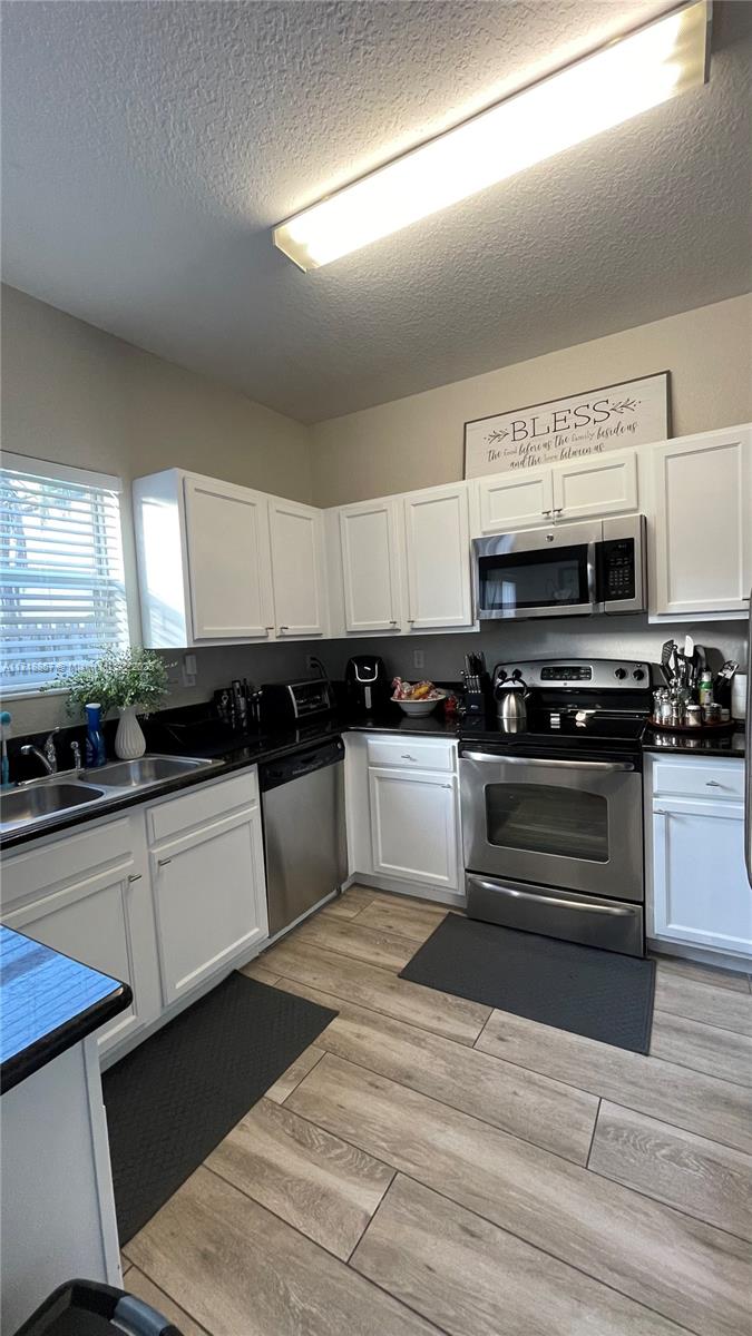 22416 SW 89th Ave # 22416