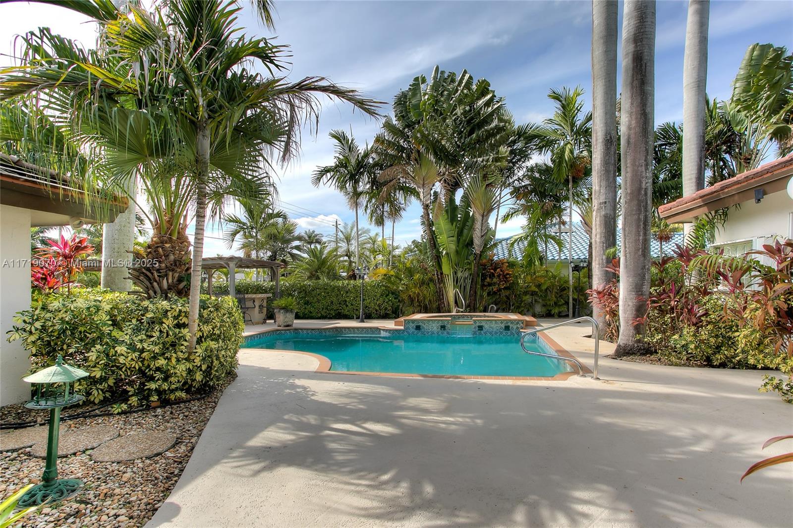 3160 SW 109th Ct Unit: *