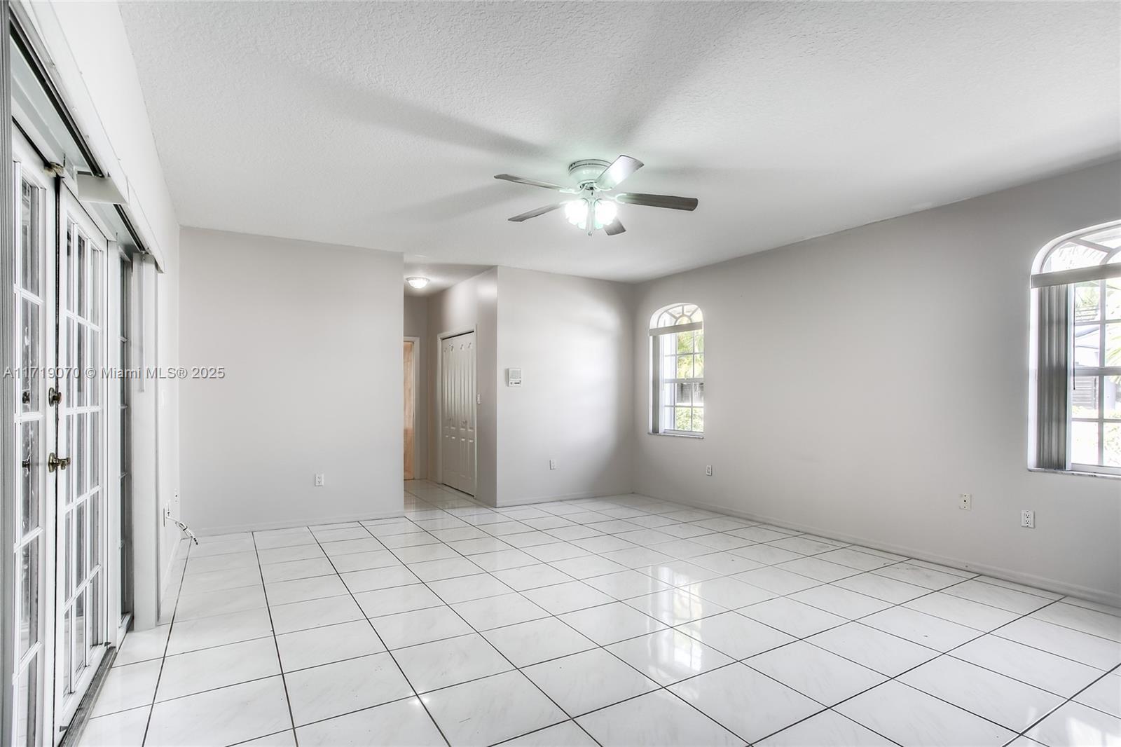 3160 SW 109th Ct Unit: *