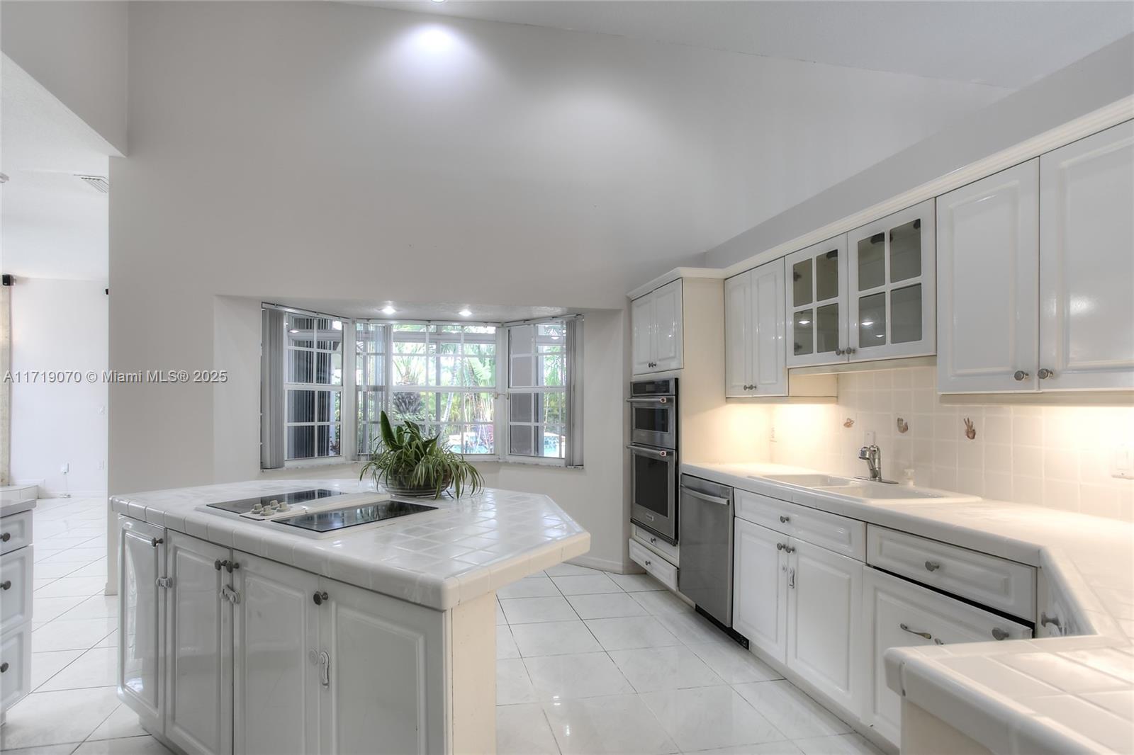 3160 SW 109th Ct Unit: *