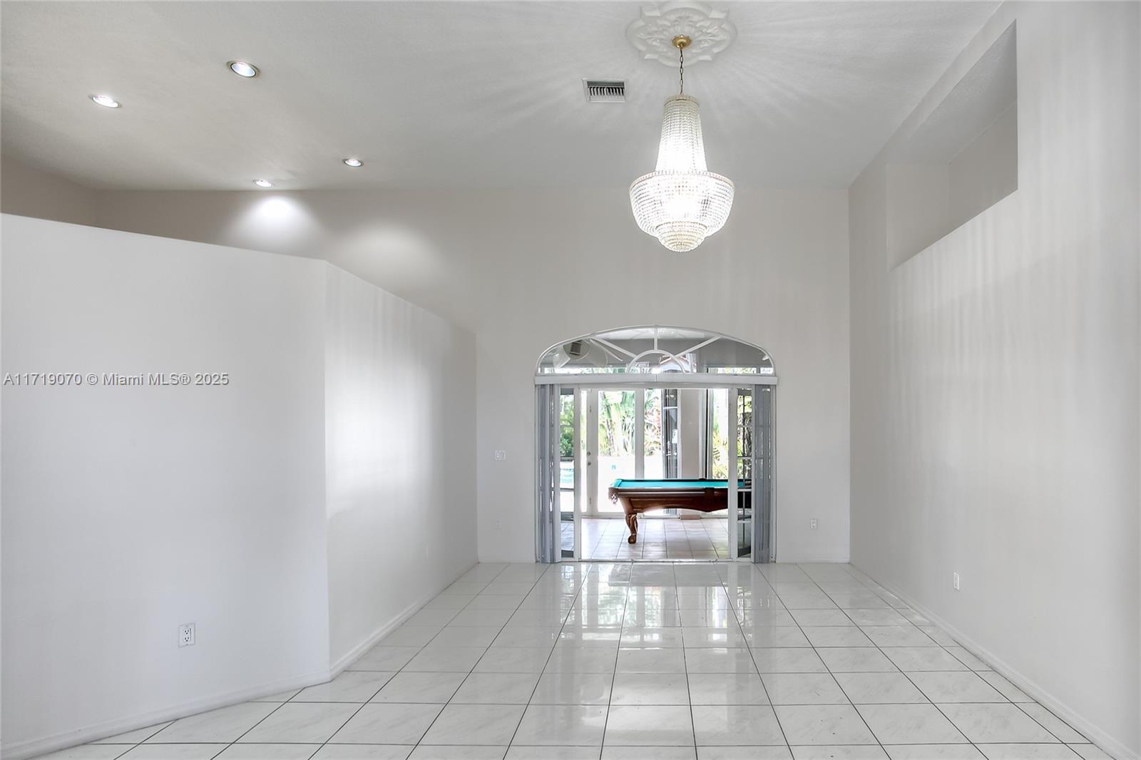 3160 SW 109th Ct Unit: *