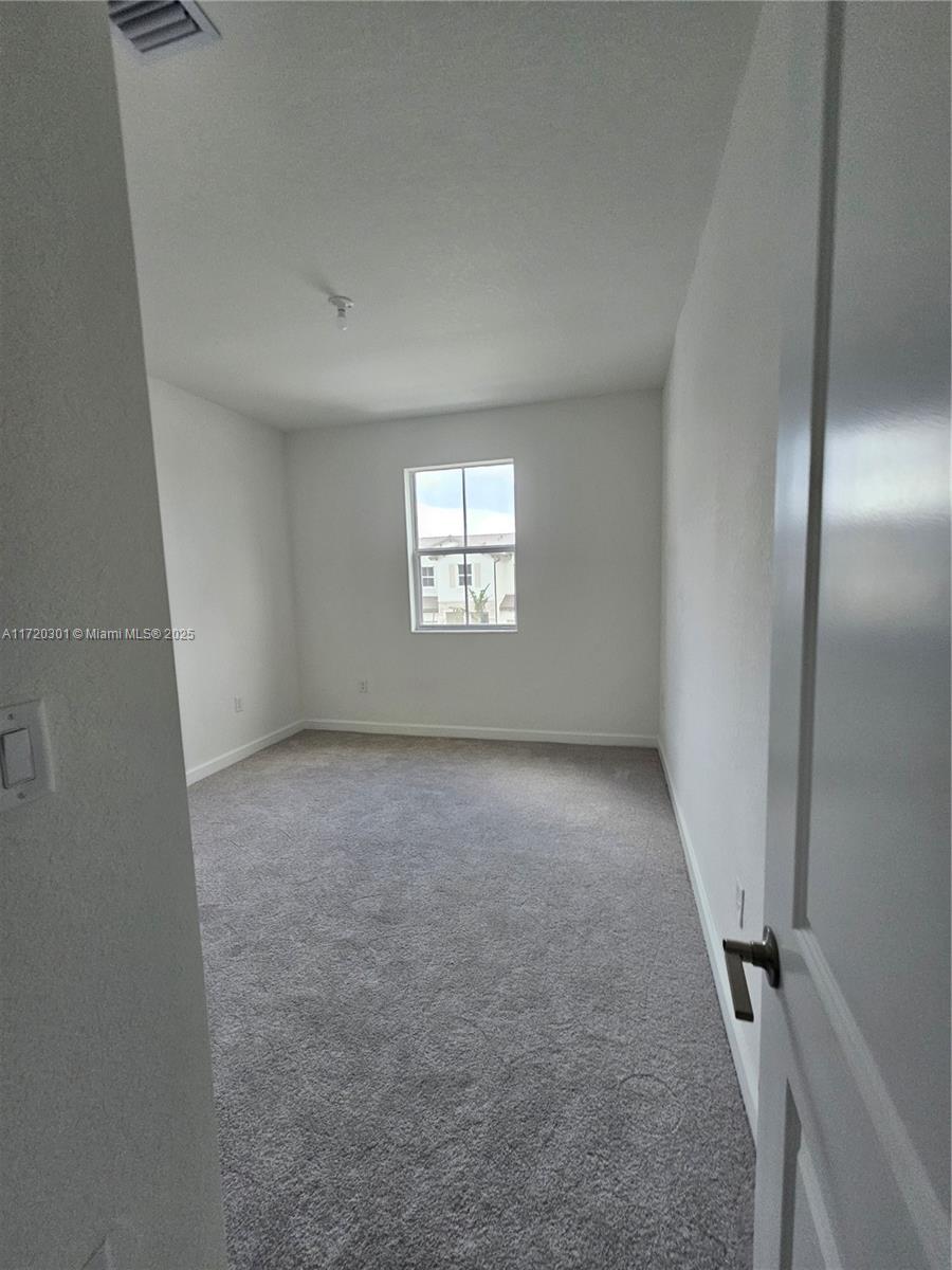 2875 SE 25 TERRACE Unit: .