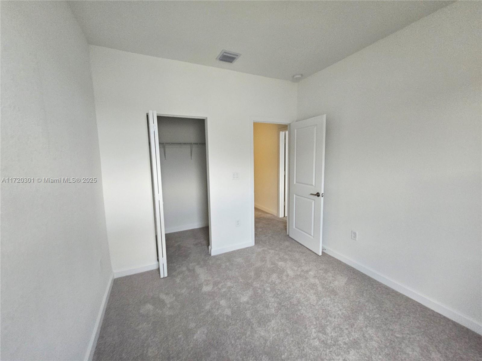 2875 SE 25 TERRACE Unit: .