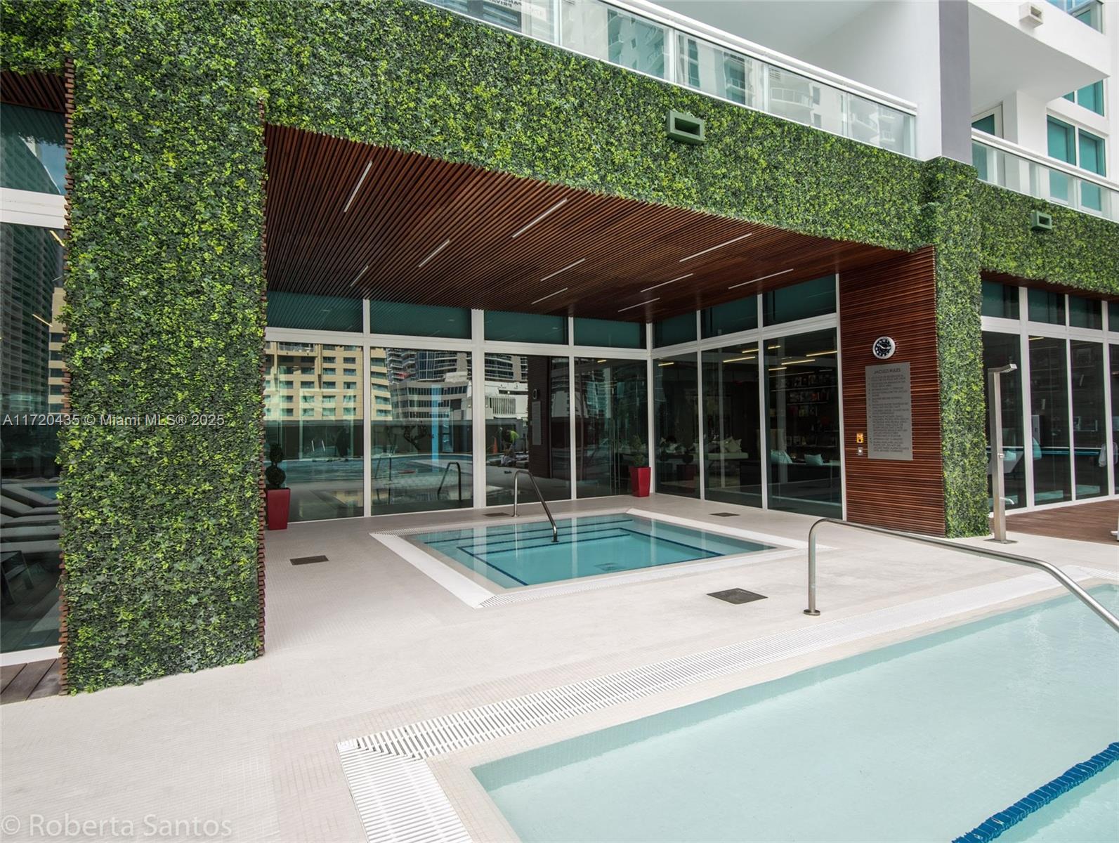 1080 Brickell Ave # 3205