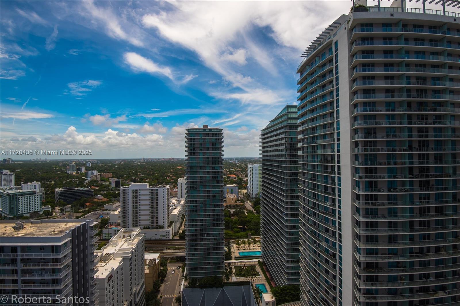 1080 Brickell Ave # 3205