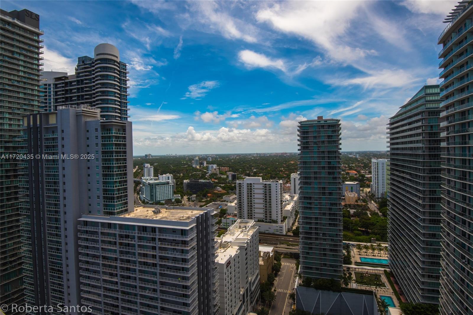 1080 Brickell Ave # 3205