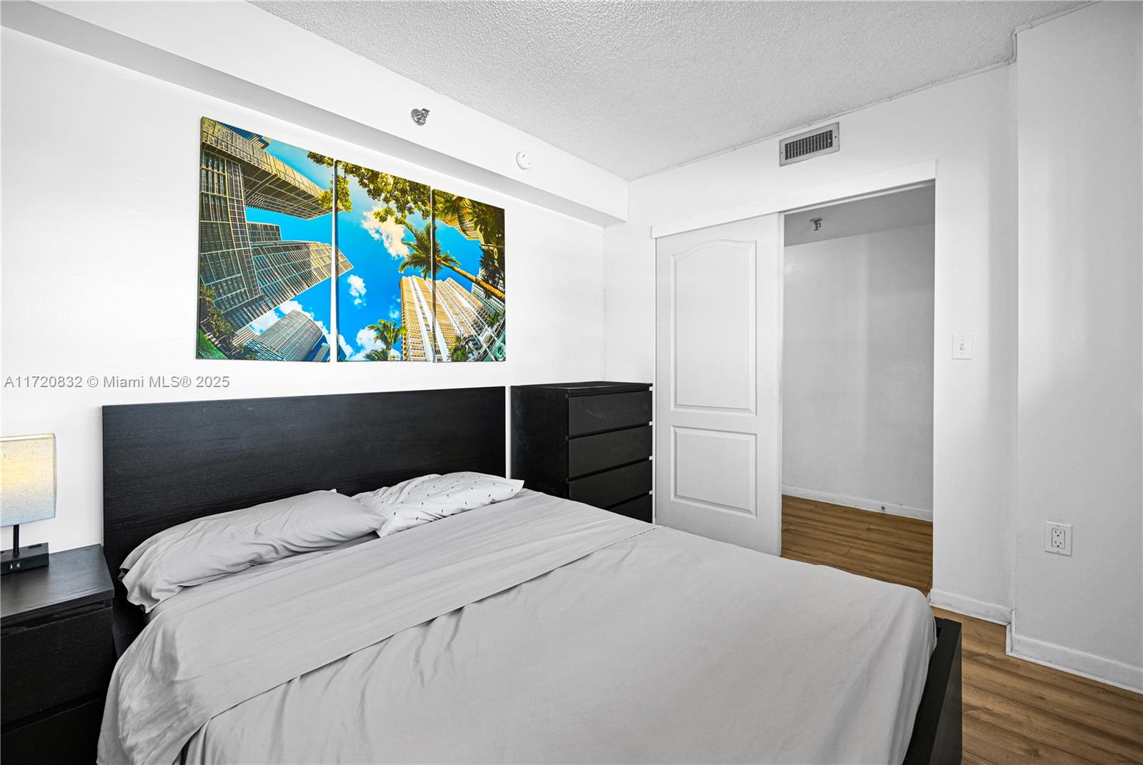1345 West Ave # 404