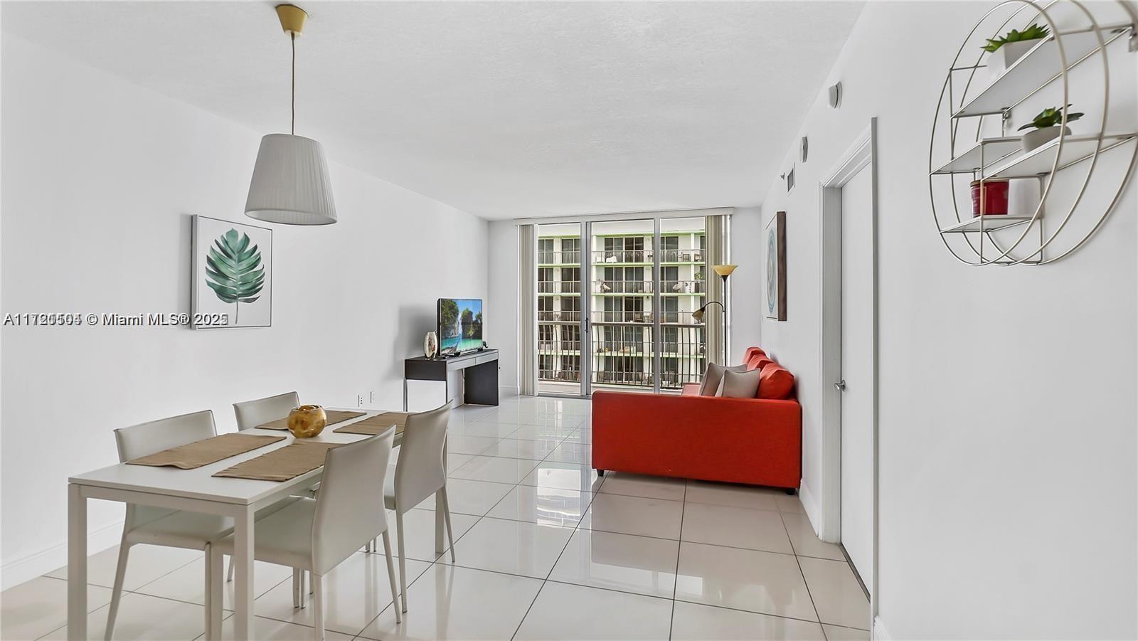 1750 N Bayshore Dr # 3305