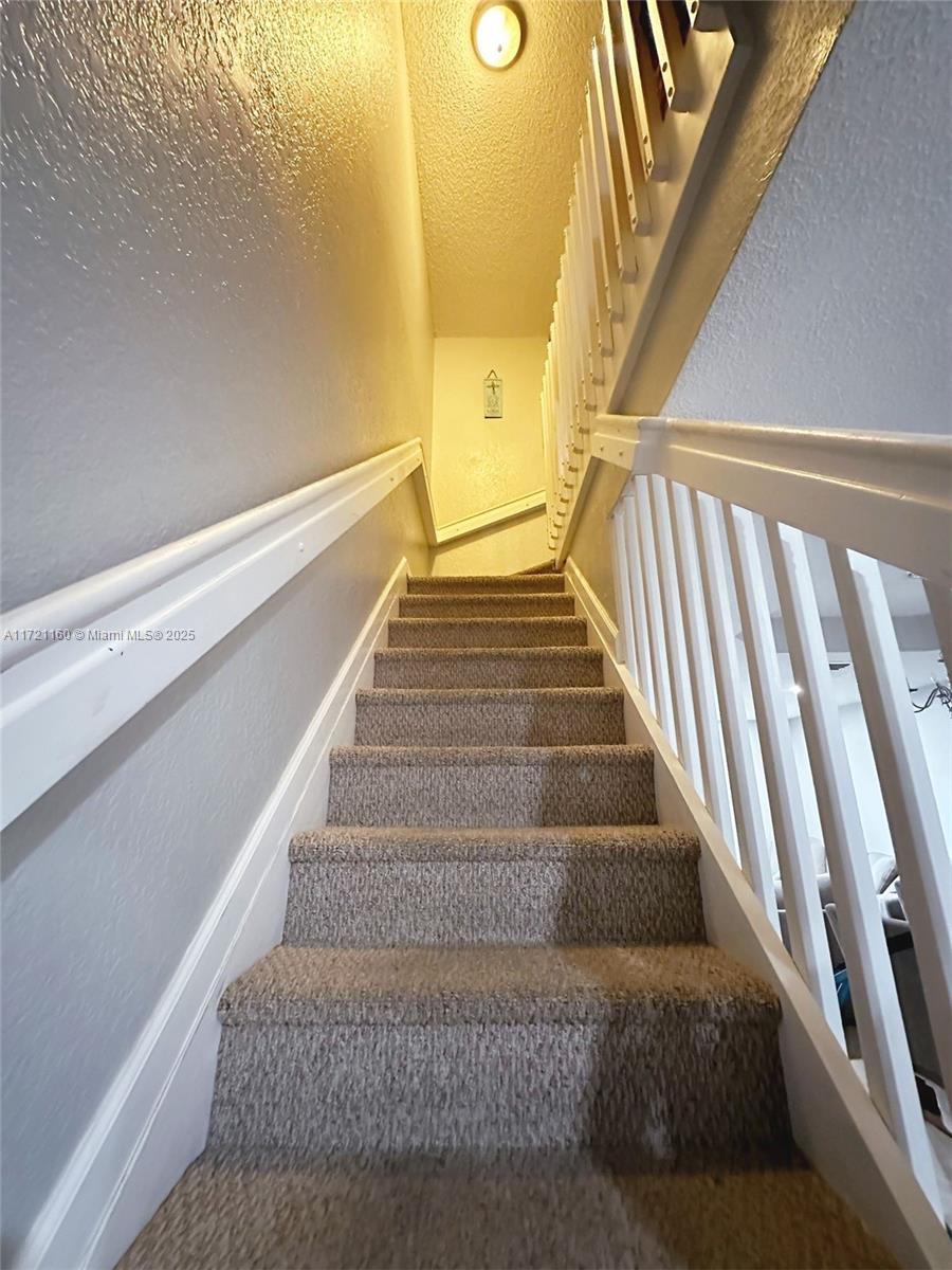 12106 SW 140th Ter # 21 Unit: 7-21