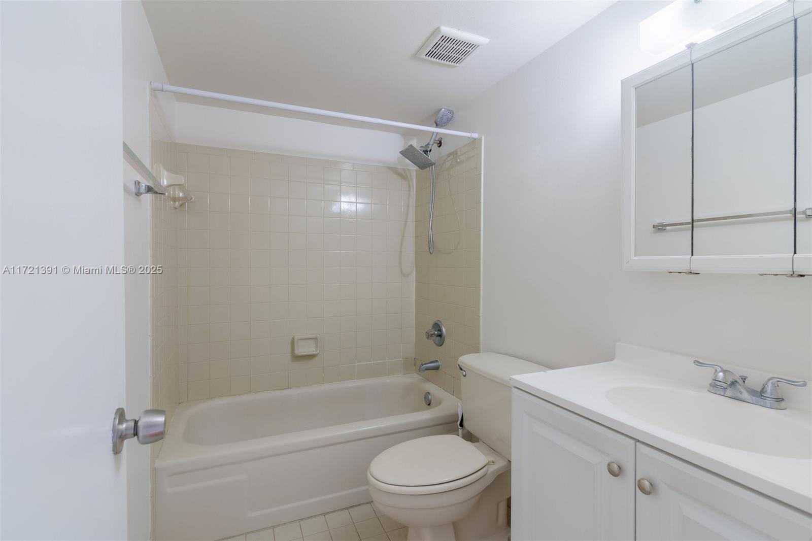 6745 SW 132nd Ave # 307