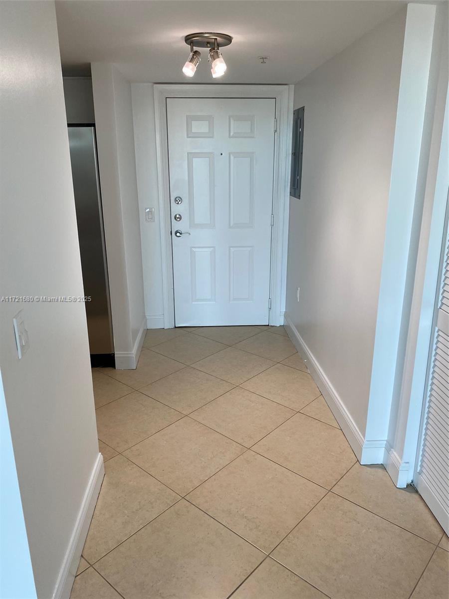 60 NW 37th Ave # 1202