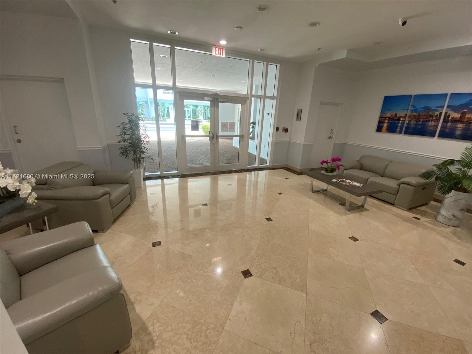 60 NW 37th Ave # 1202