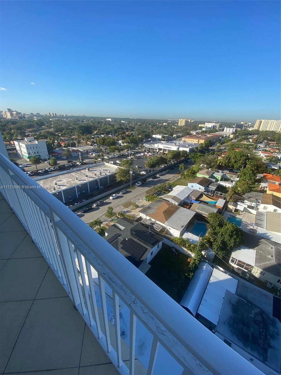 60 NW 37th Ave # 1202