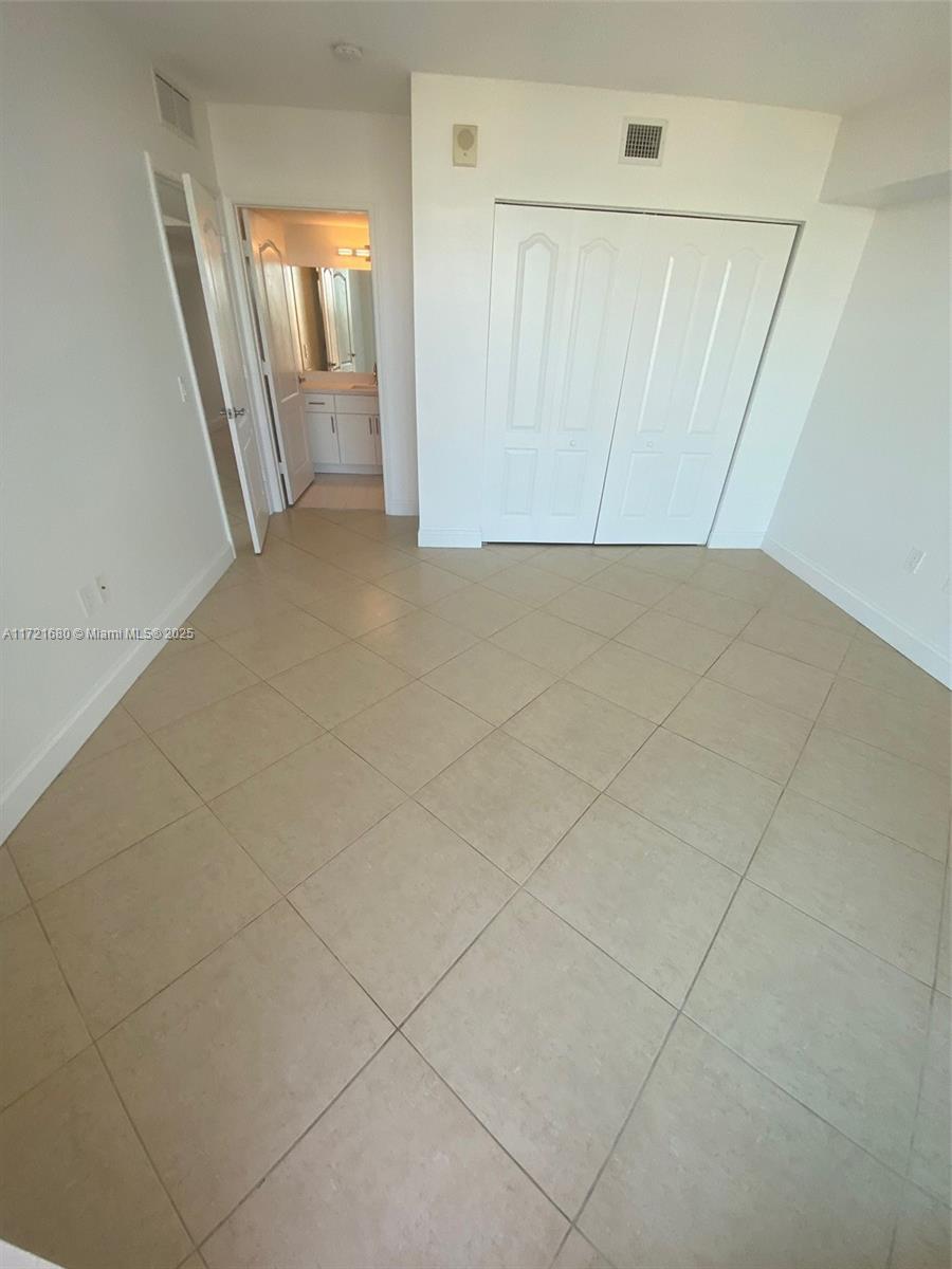 60 NW 37th Ave # 1202