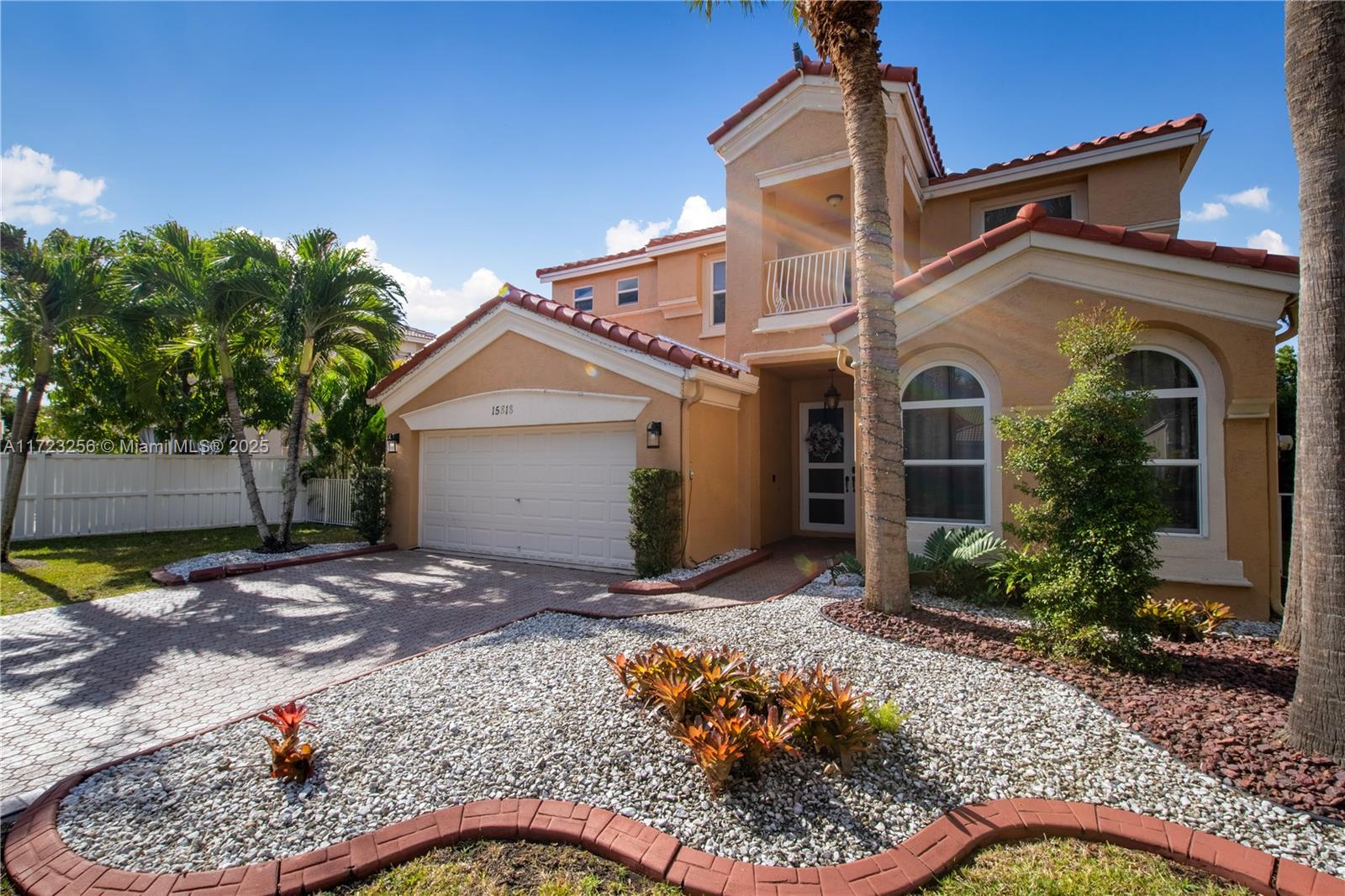 15818 SW 49th Ct