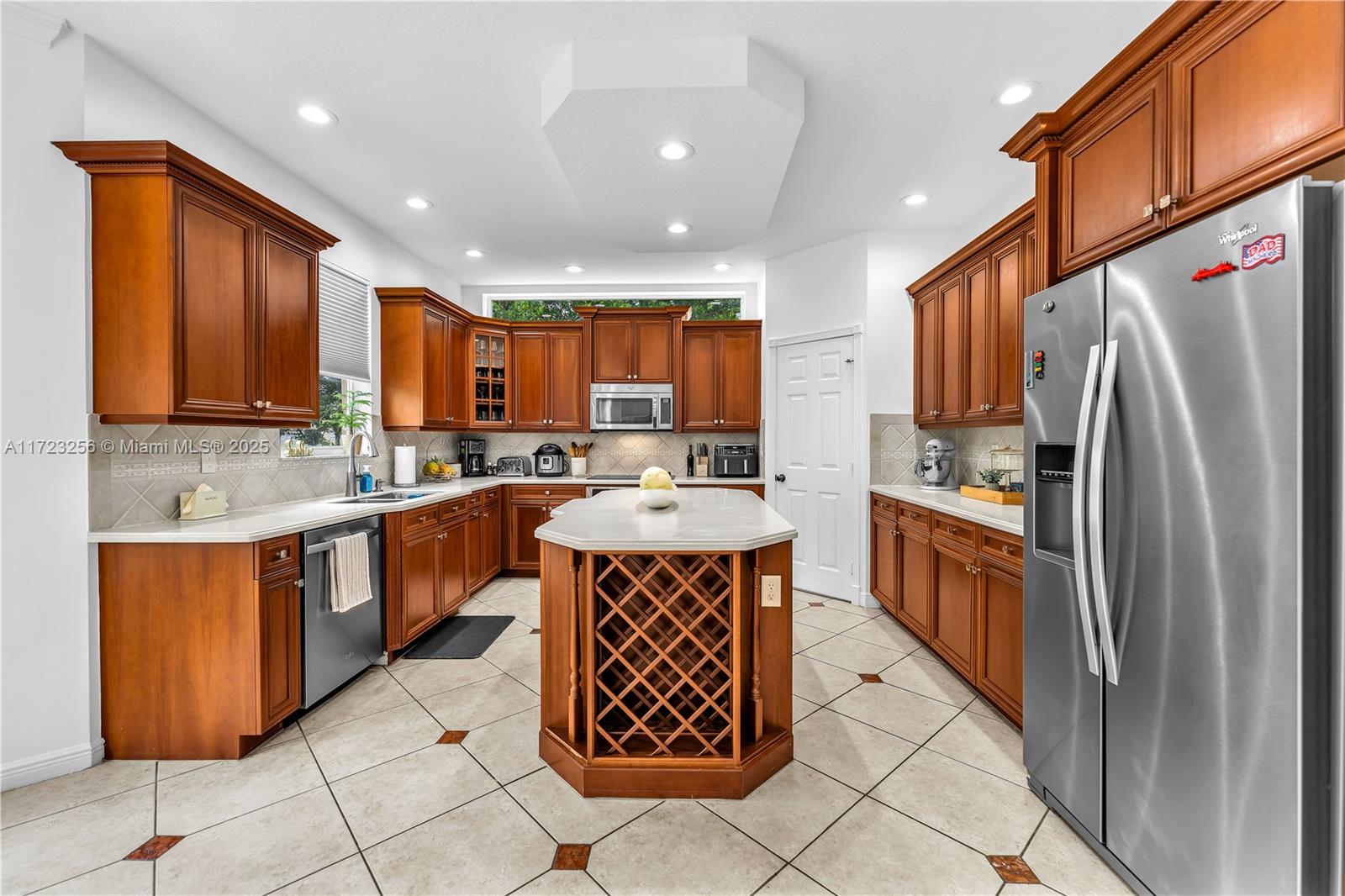 15818 SW 49th Ct