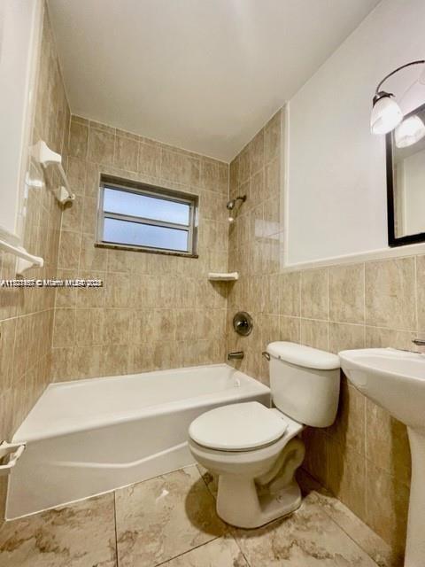 312 SW 10th Ter # 1