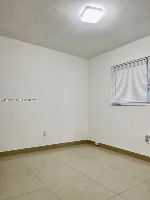 312 SW 10th Ter # 1