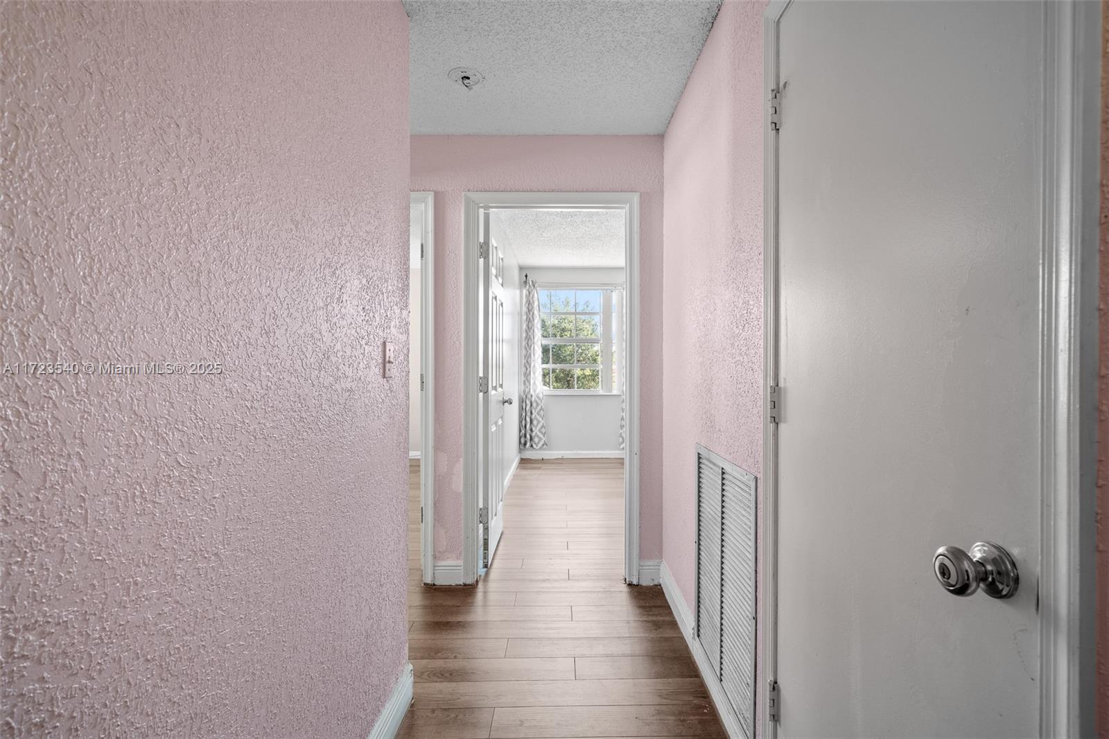 19032 NW 56th Ct