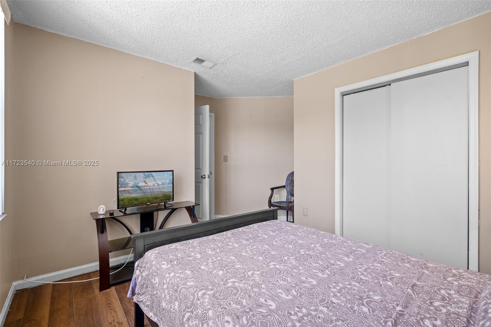 19032 NW 56th Ct
