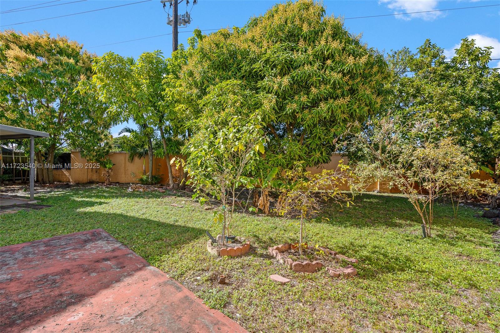 19032 NW 56th Ct