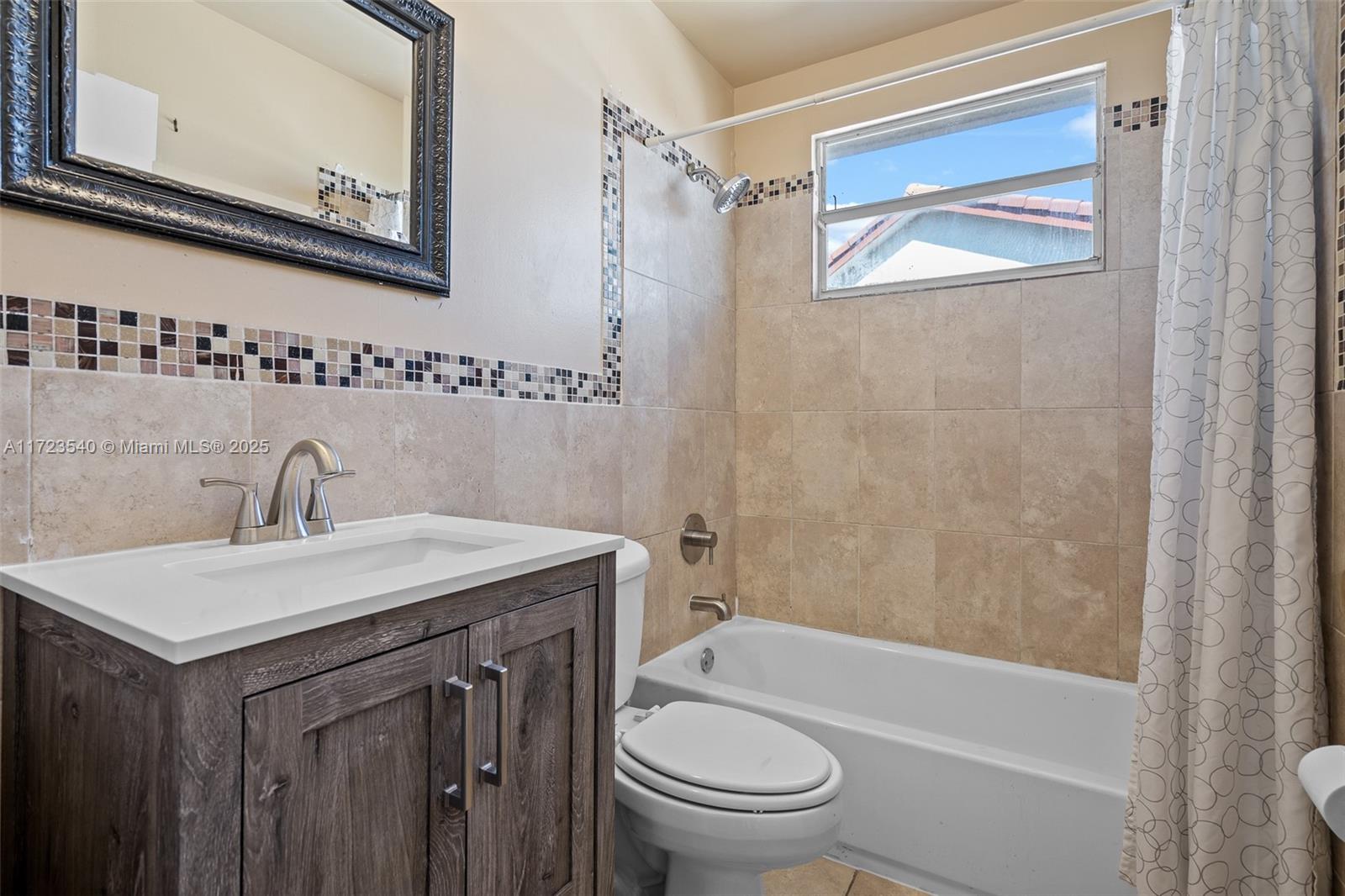 19032 NW 56th Ct