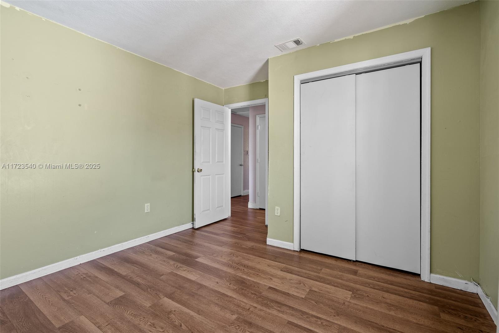 19032 NW 56th Ct