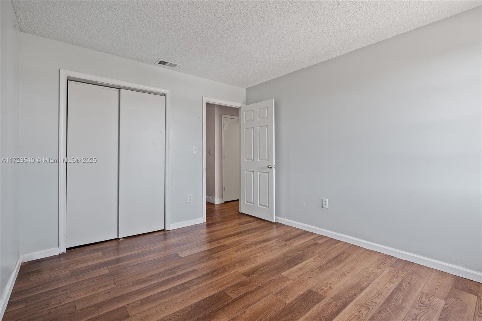 19032 NW 56th Ct