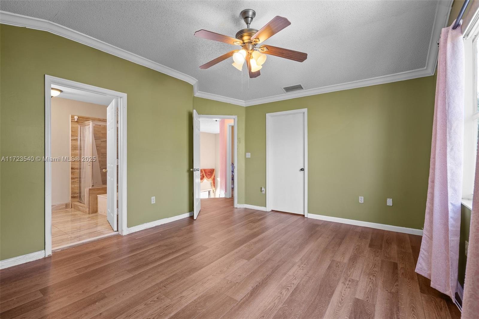 19032 NW 56th Ct