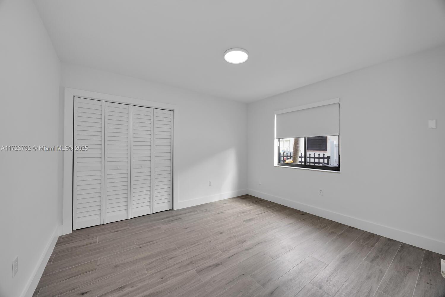 3600 SW 16th St # 3600