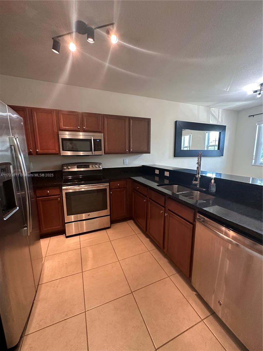 8930 NW 97th Ave # 207