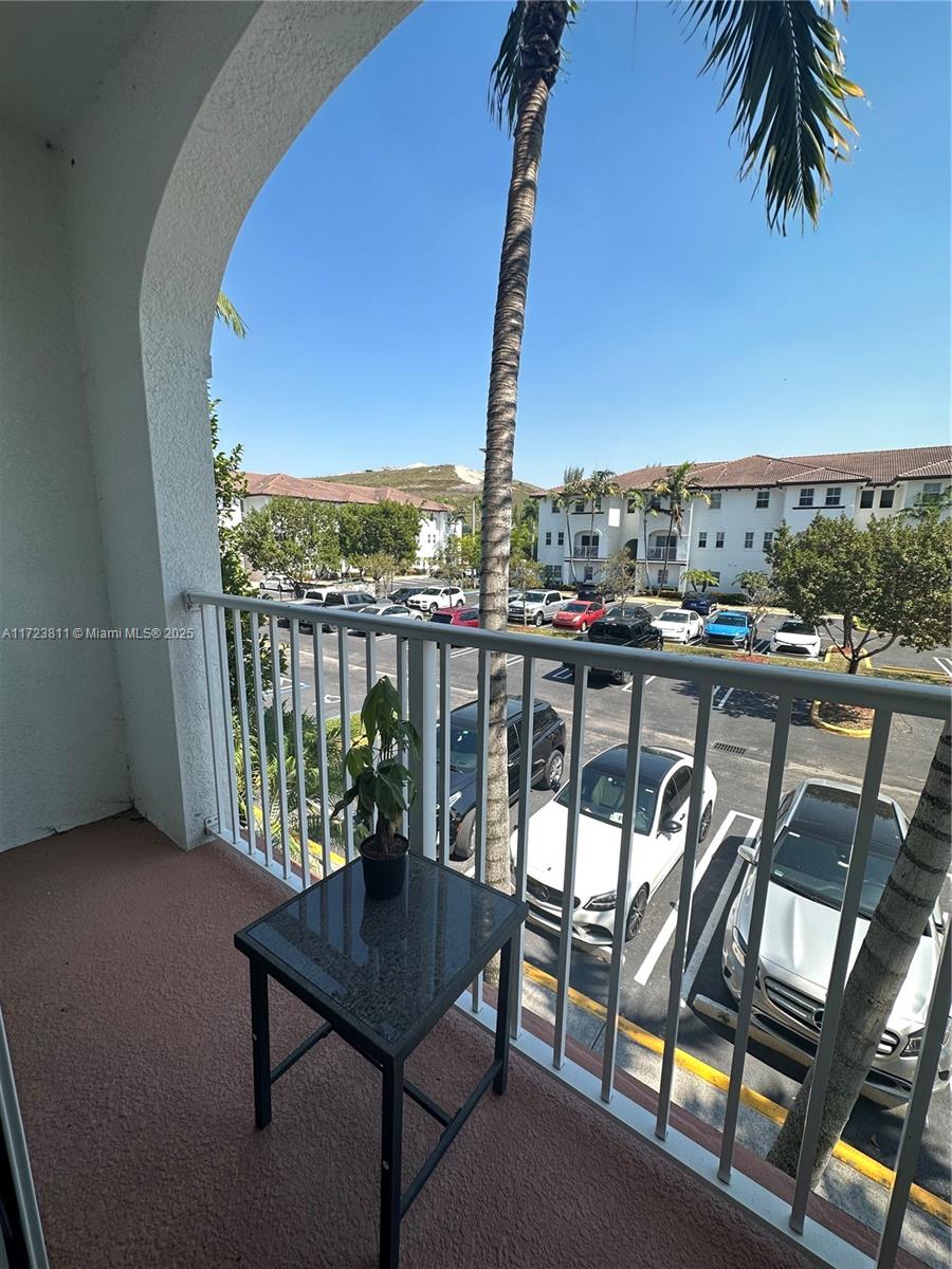 8930 NW 97th Ave # 207