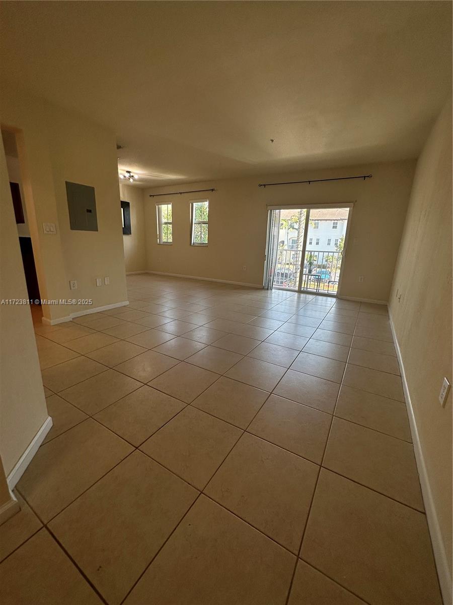 8930 NW 97th Ave # 207
