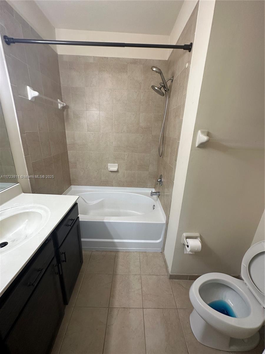 8930 NW 97th Ave # 207