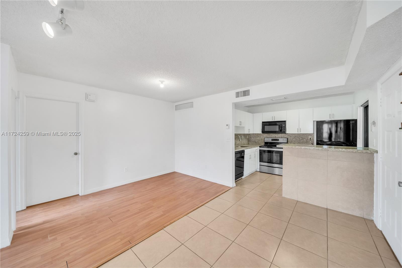 20135 NE 3rd Ct # 1