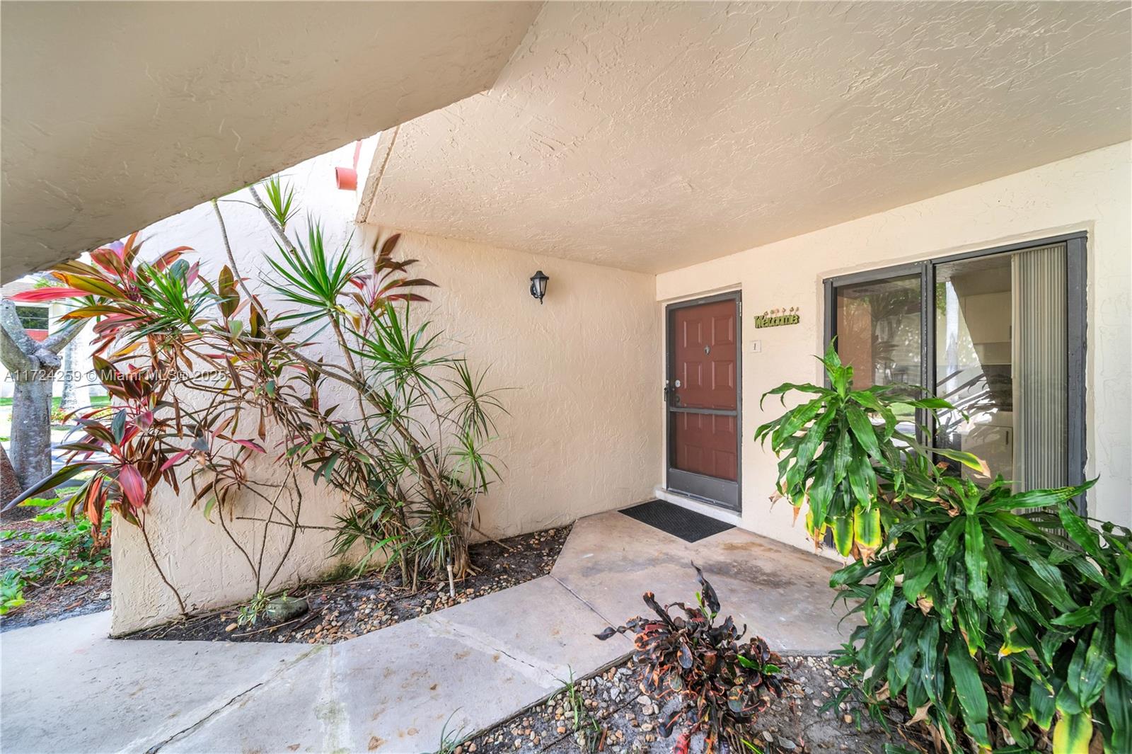 20135 NE 3rd Ct # 1