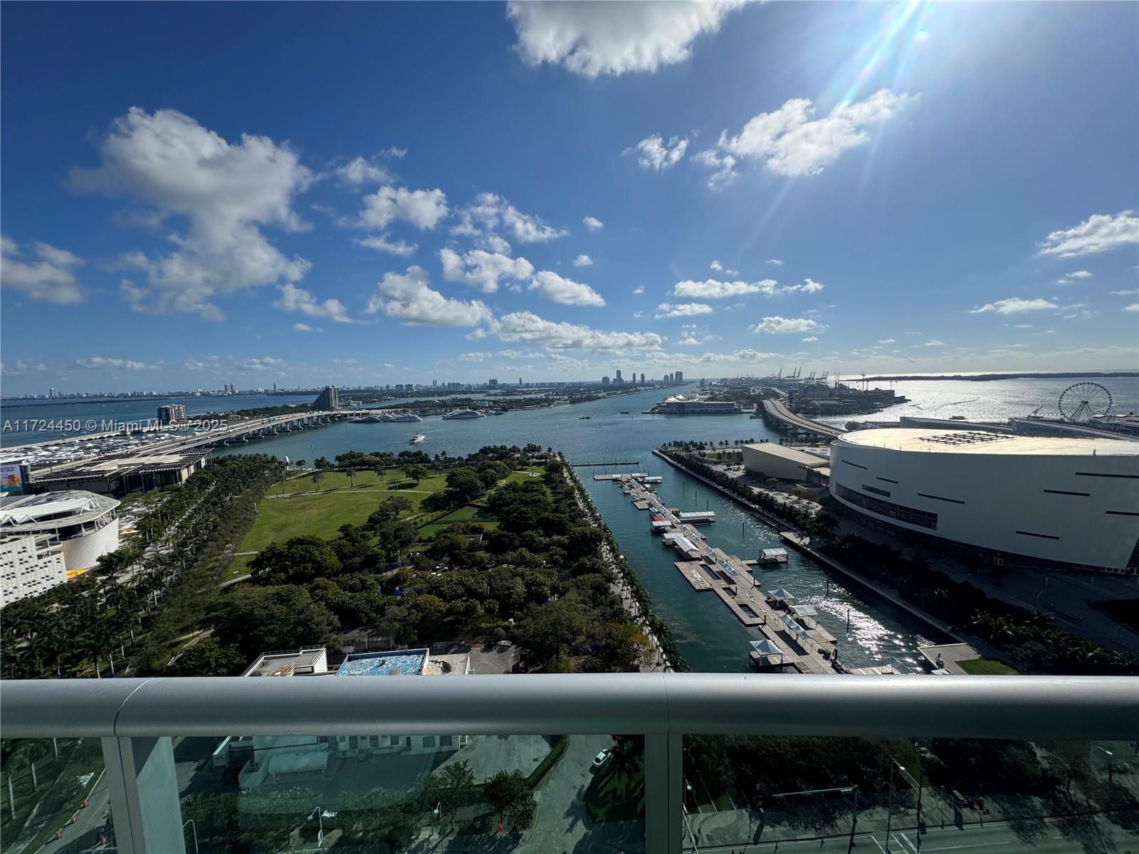 900 Biscayne Blvd # 2707