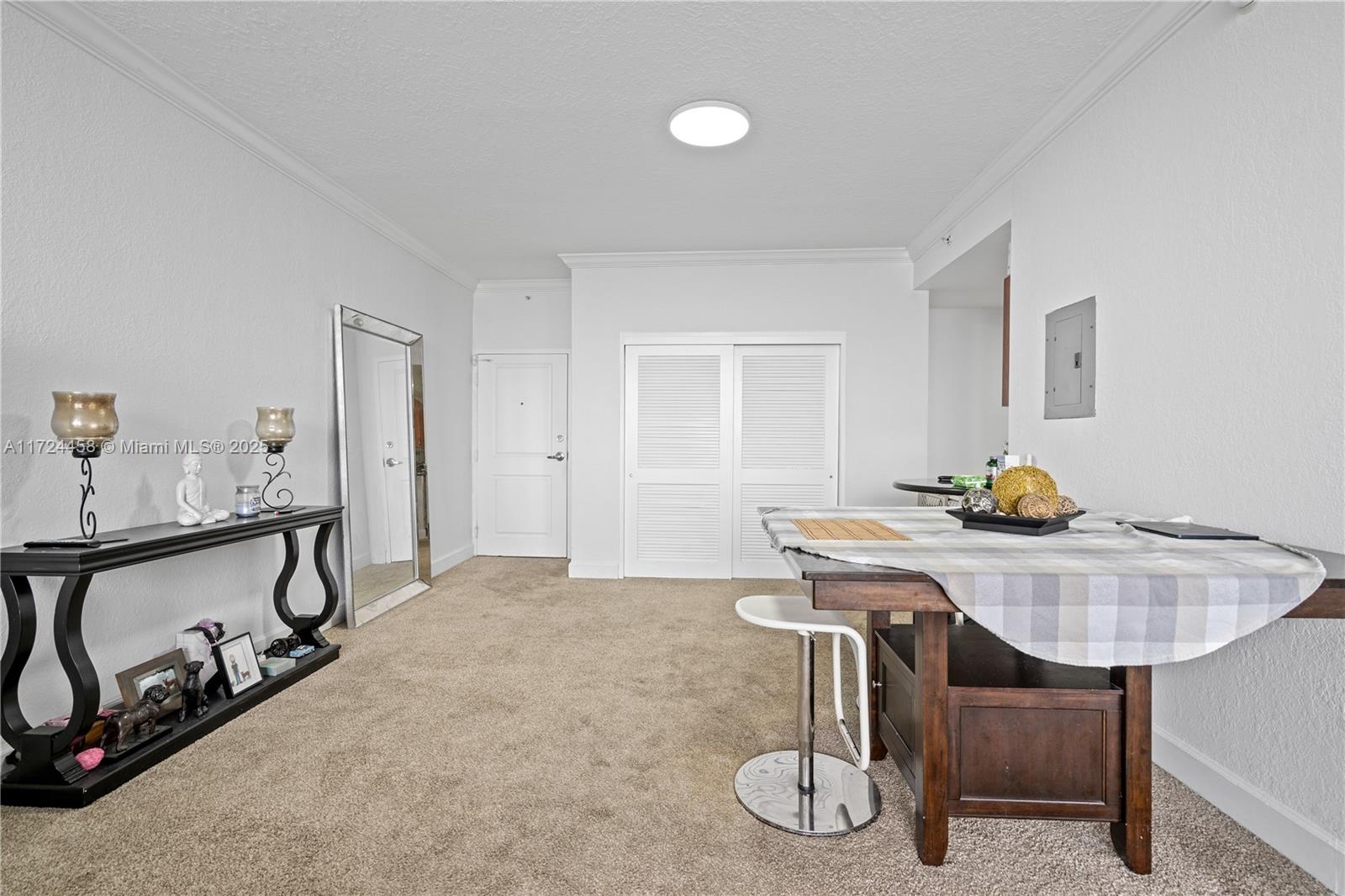 401 69th St Unit: PH109