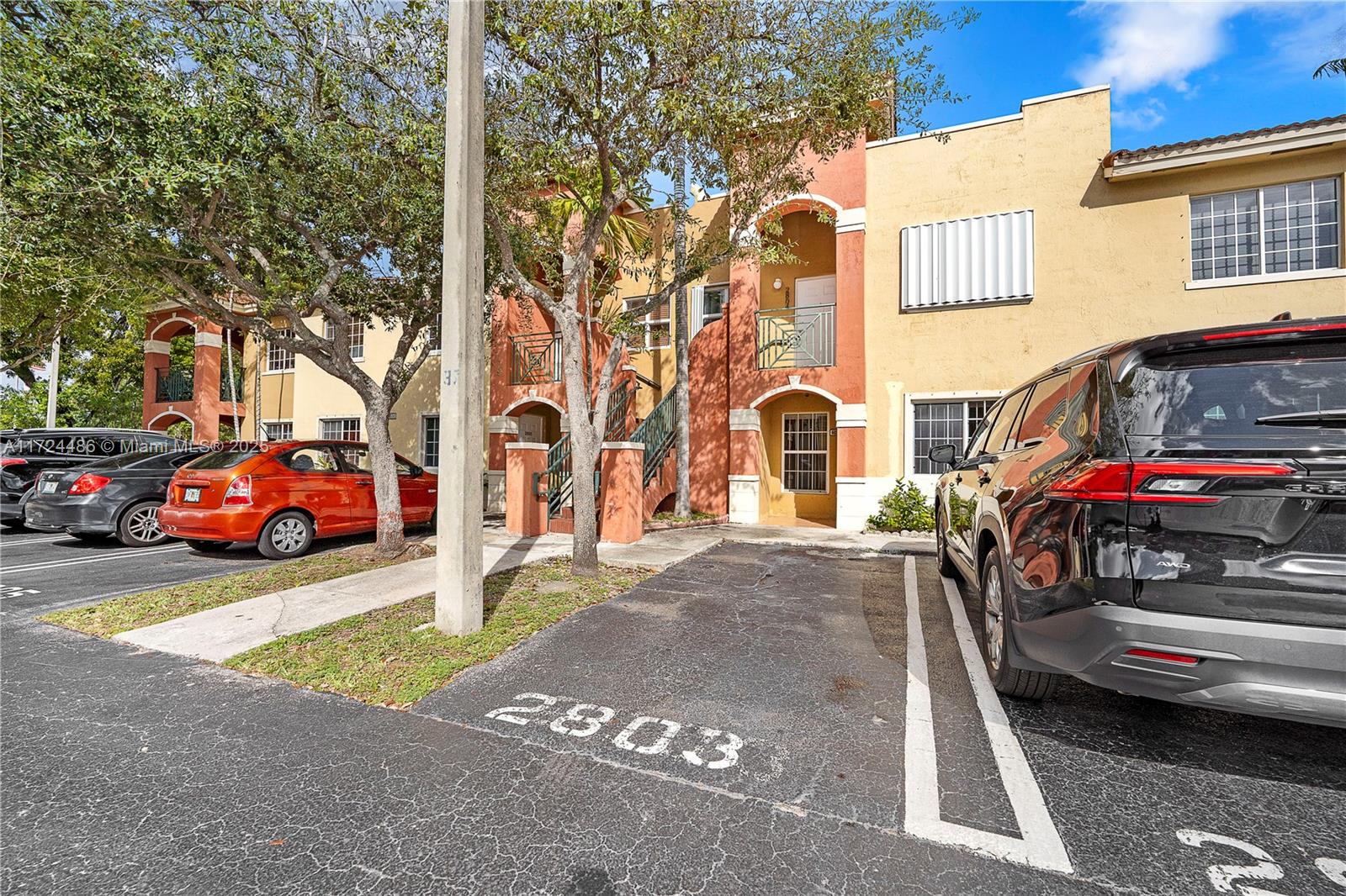 13350 SW 152nd St # 2803