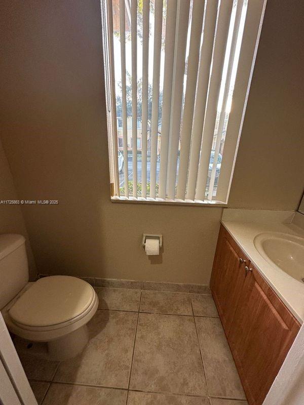 2913 SE 15th Rd # 64