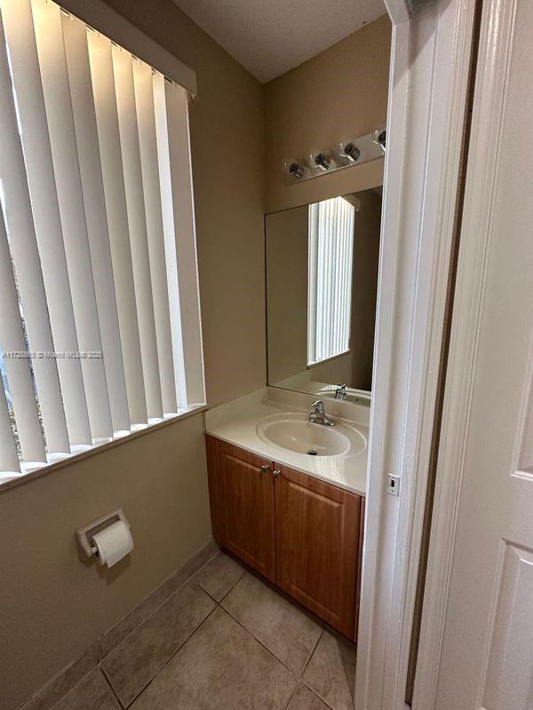 2913 SE 15th Rd # 64