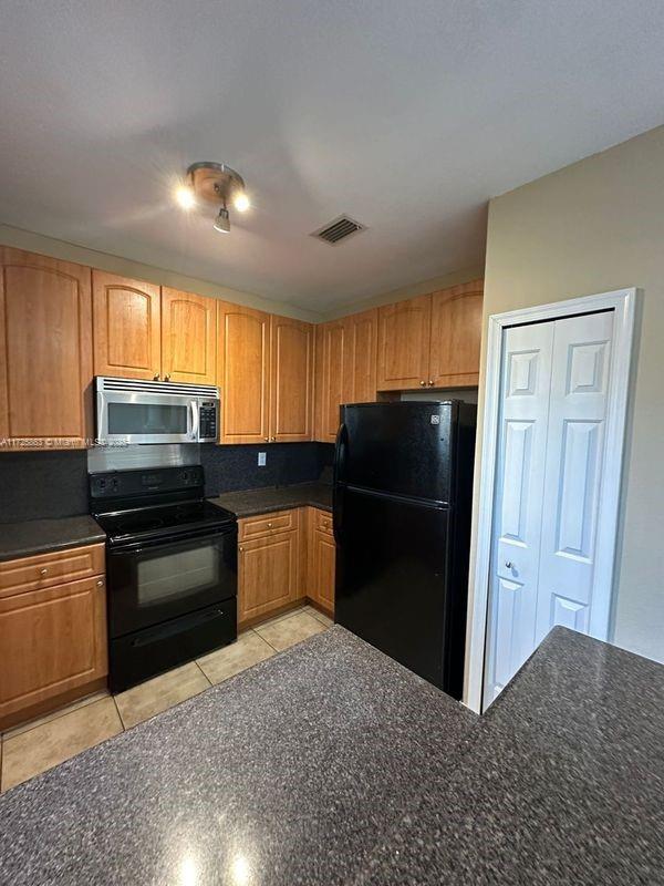 2913 SE 15th Rd # 64