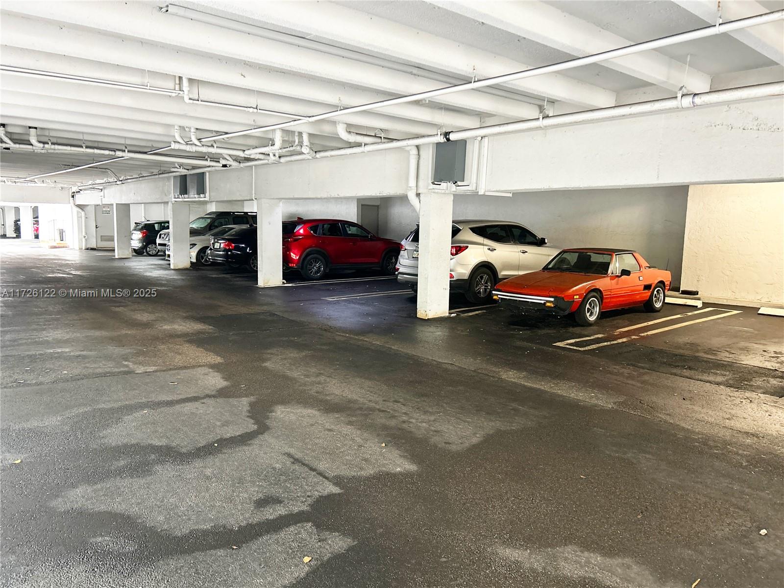 8950 NE 8th Ave # 204