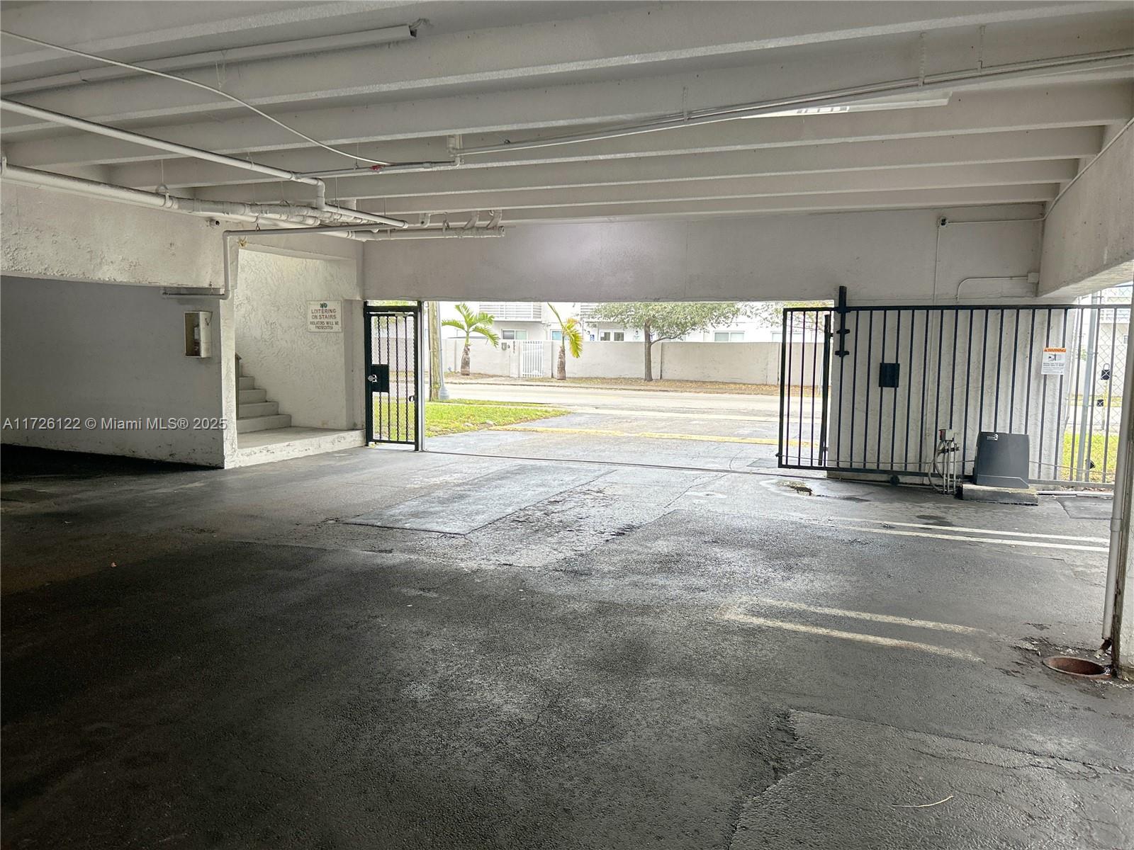 8950 NE 8th Ave # 204