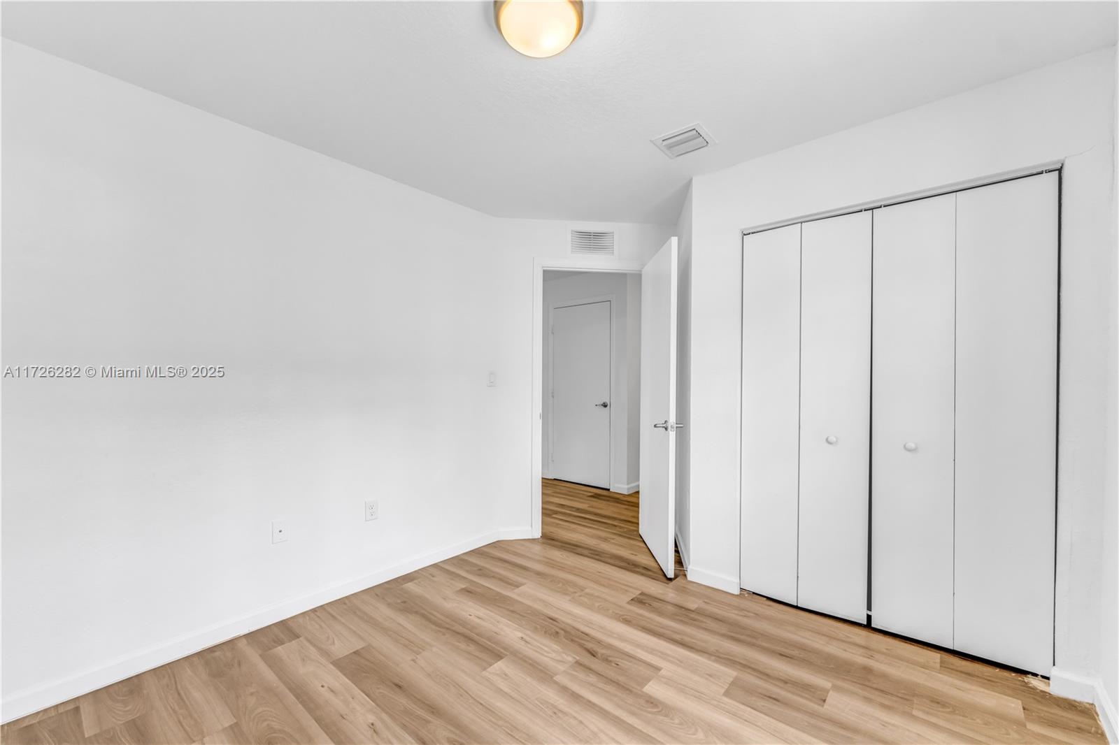 190 SW 3rd Ct # 1