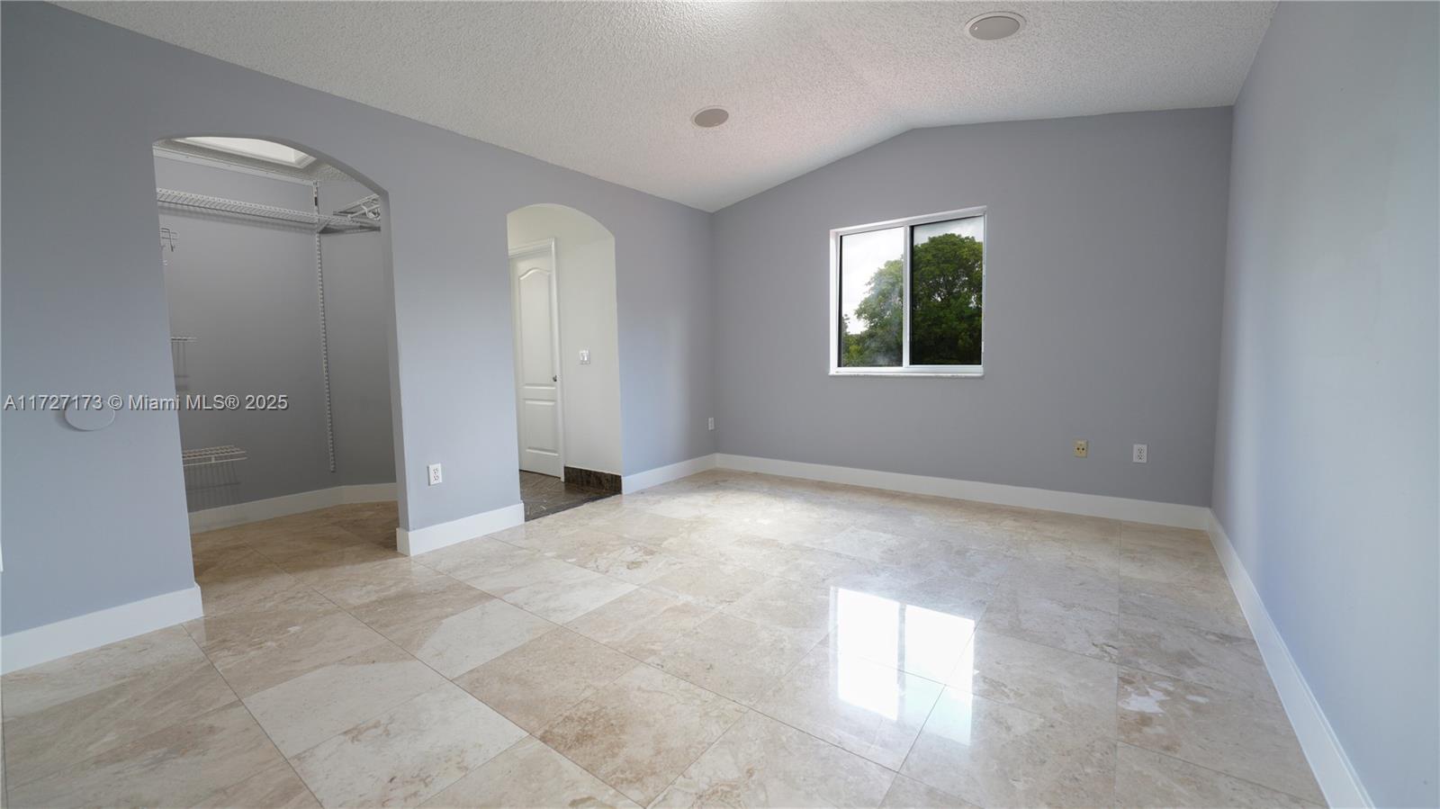 13459 SW 144th Ter
